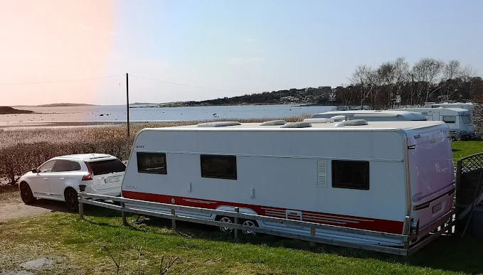 Grävmaskin för betongvägtunnelkonstruktion